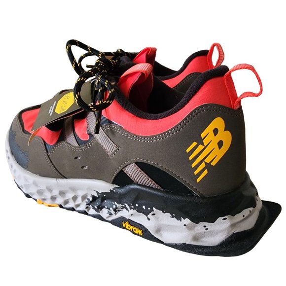 New Balance Men\'s Fresh Foam 850 All Terrain Sneaker Shoes Neo Flame Black